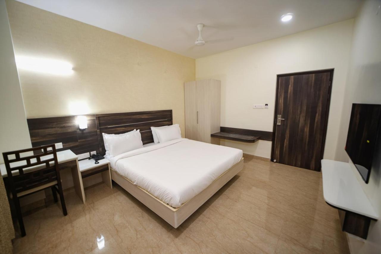 Avenue 11 Premium Stays Madurai Buitenkant foto