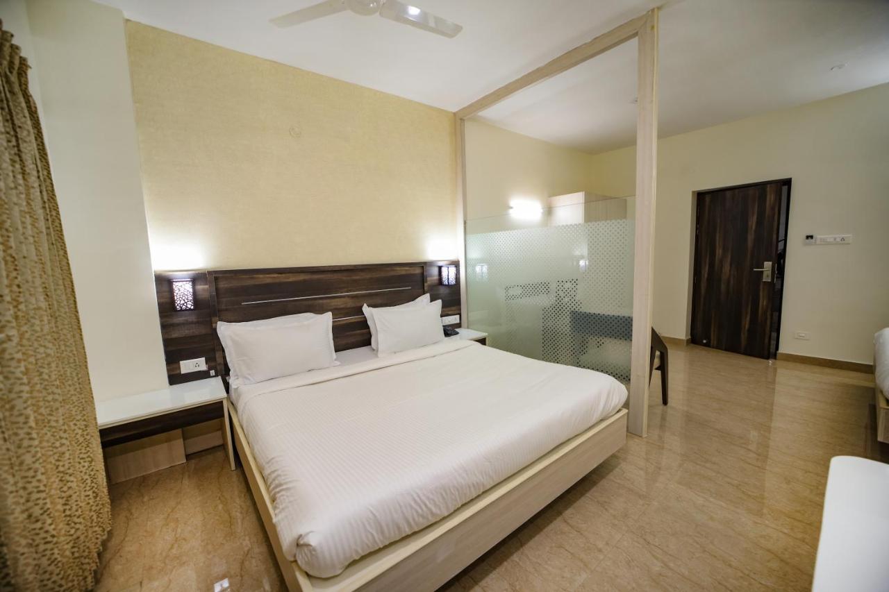 Avenue 11 Premium Stays Madurai Buitenkant foto