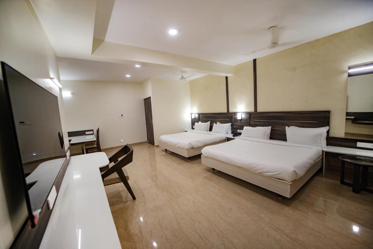 Avenue 11 Premium Stays Madurai Buitenkant foto