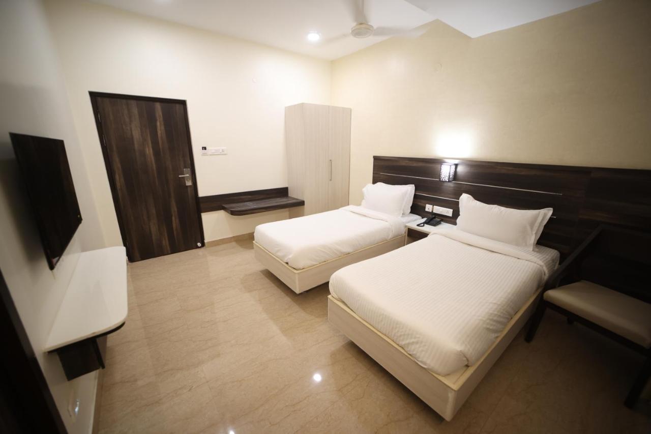 Avenue 11 Premium Stays Madurai Buitenkant foto